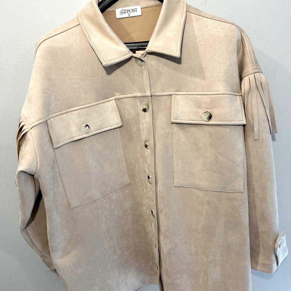 NWOT The Post women’s beige suede jacket w fringe size S